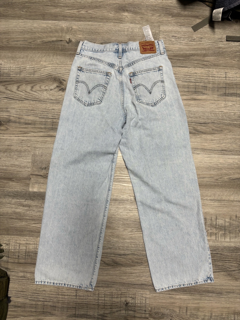 Levi's Light Wash High-Rise Straight Leg Jeans - Picture 2 of 4